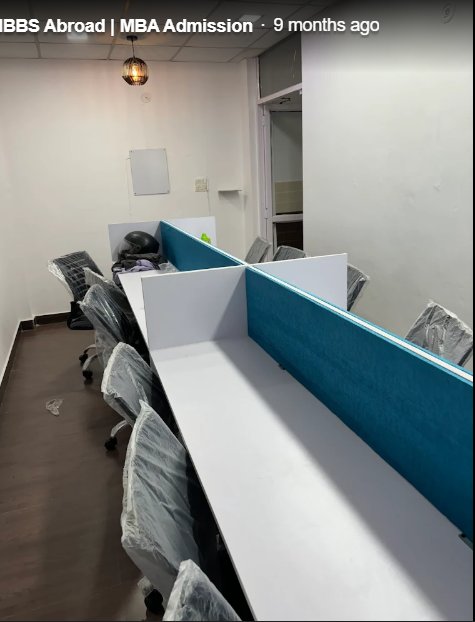 RR Library - Professional Library Interior